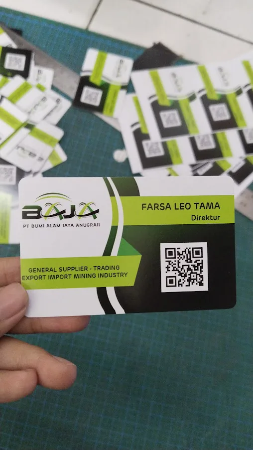 ID Card UV