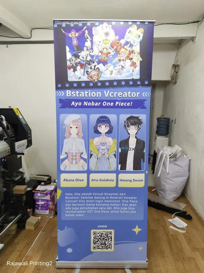 Roll Up Banner