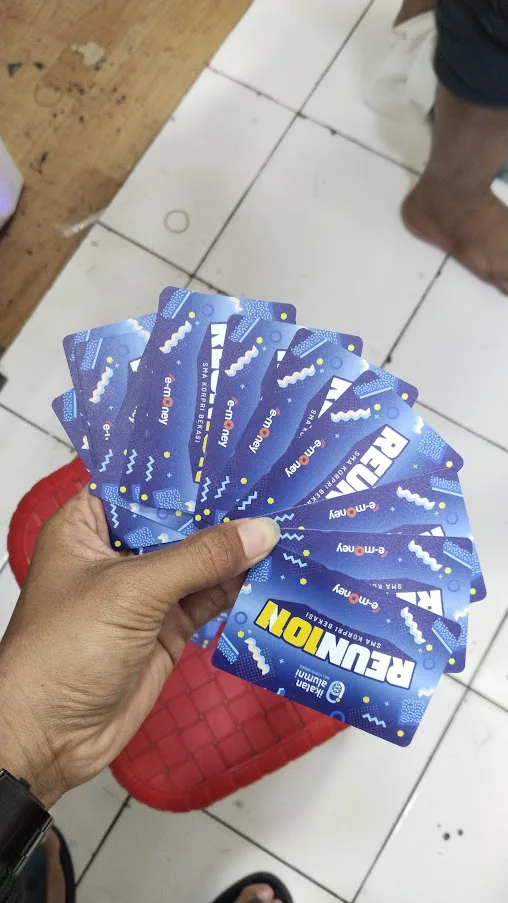 ID Card UV